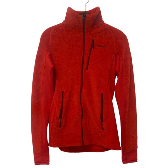 Patagonia R2 Red Fleece Jacket - Picture 2 of 16